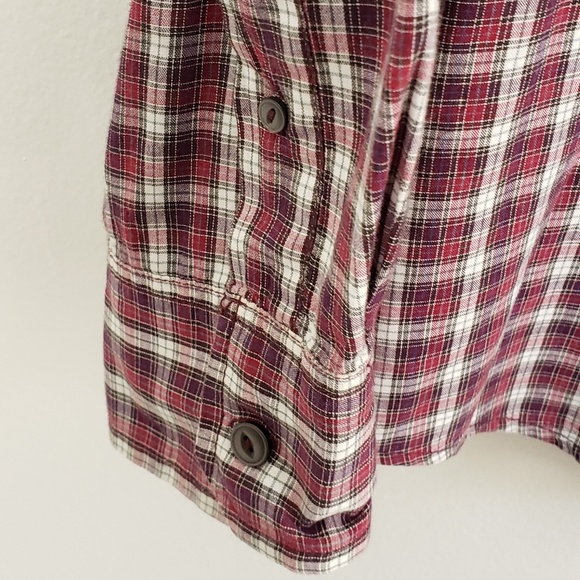 Long Sleeve Plaid Button Up Shirt - Picture 4 of 5